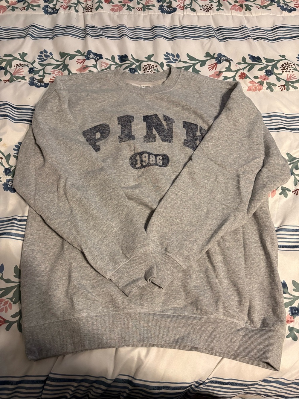 Victoria’s Secret Pink Crewneck